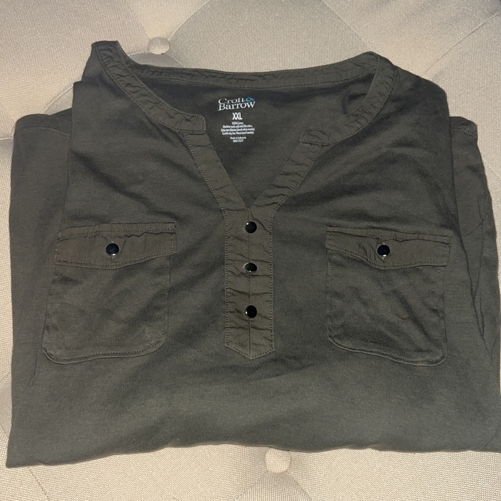 Croft & Barrow Women’s short cuffed sleeves blouse size XXL